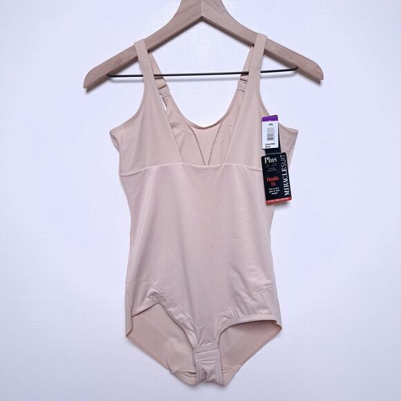 Miraclesuit Plus Size Flexible Fit Wear Your Own Bra Bodybriefer 2930 2XL Nude - Picture 2 of 5